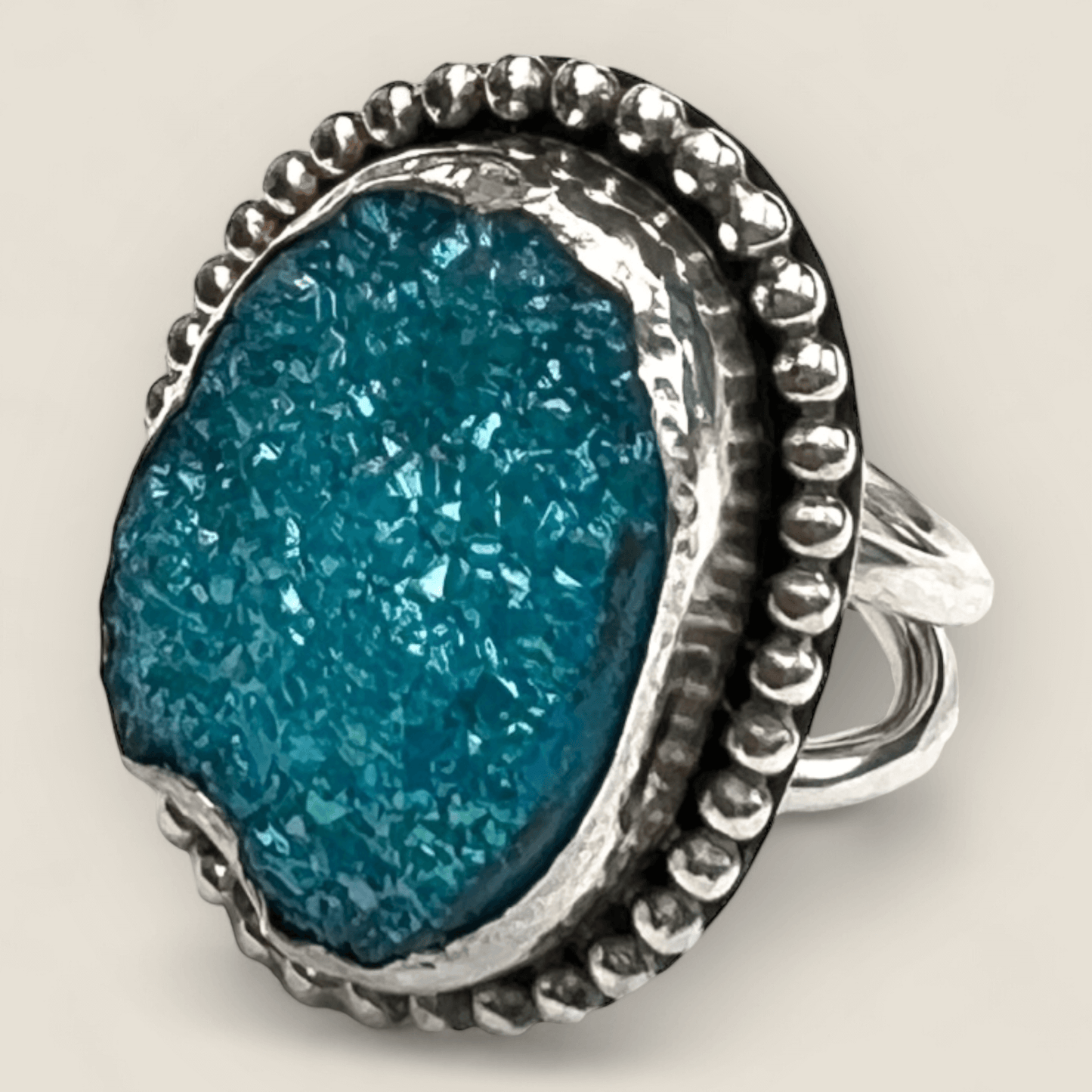 Statement-ring i silver med turkos druzy agat