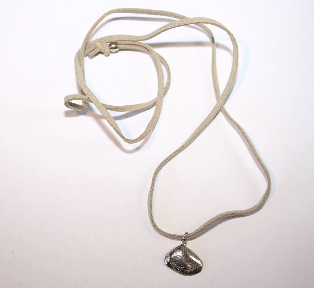 Silverhalsband Snäckan