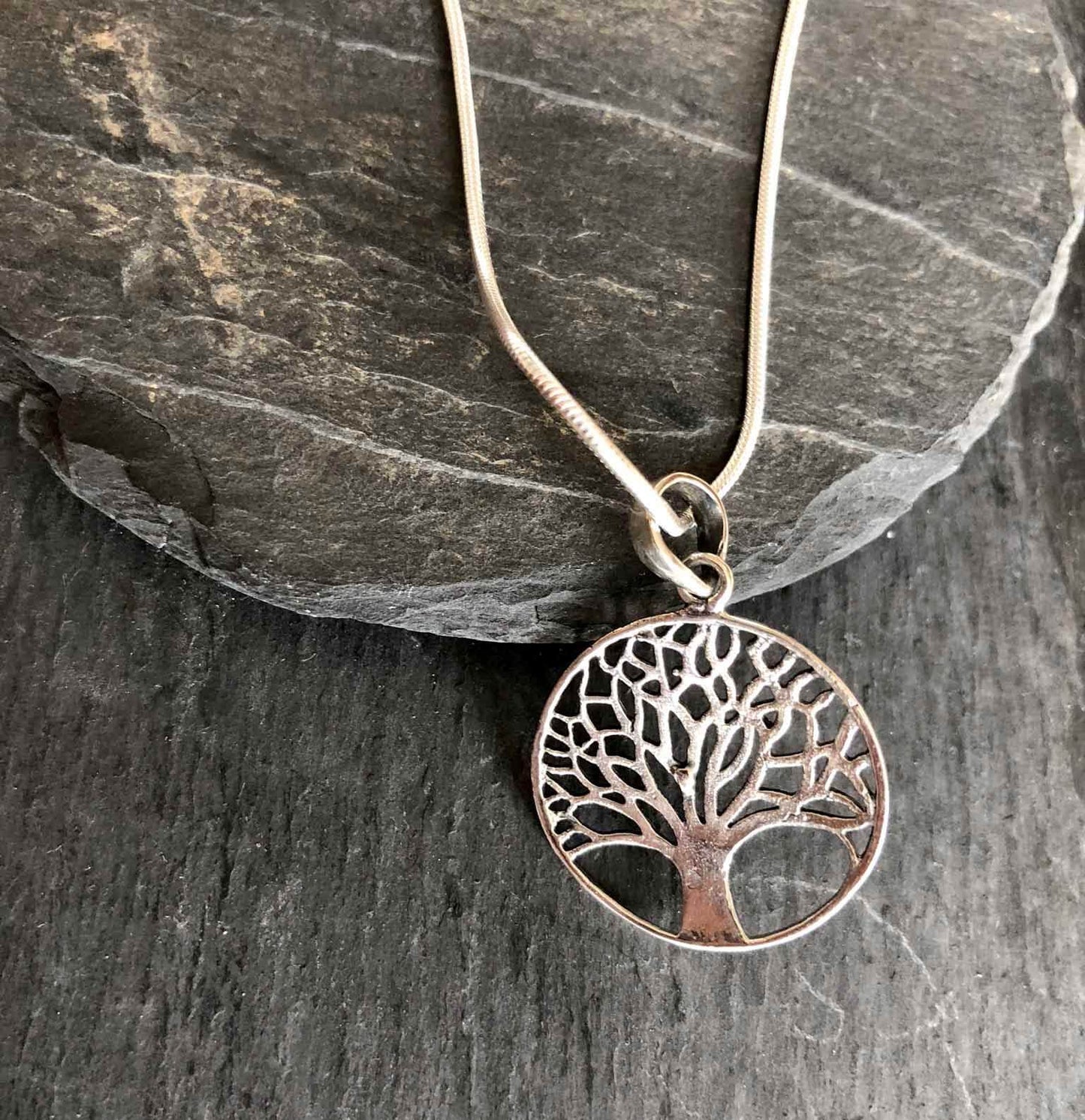 Silverhalsband Tree of Life