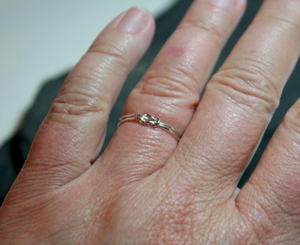 Silverring Kärleksknut 2