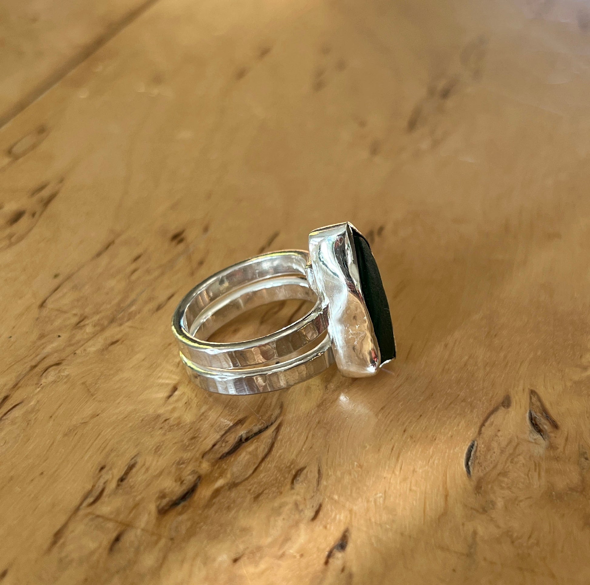 Silverring med strandglas Istapp