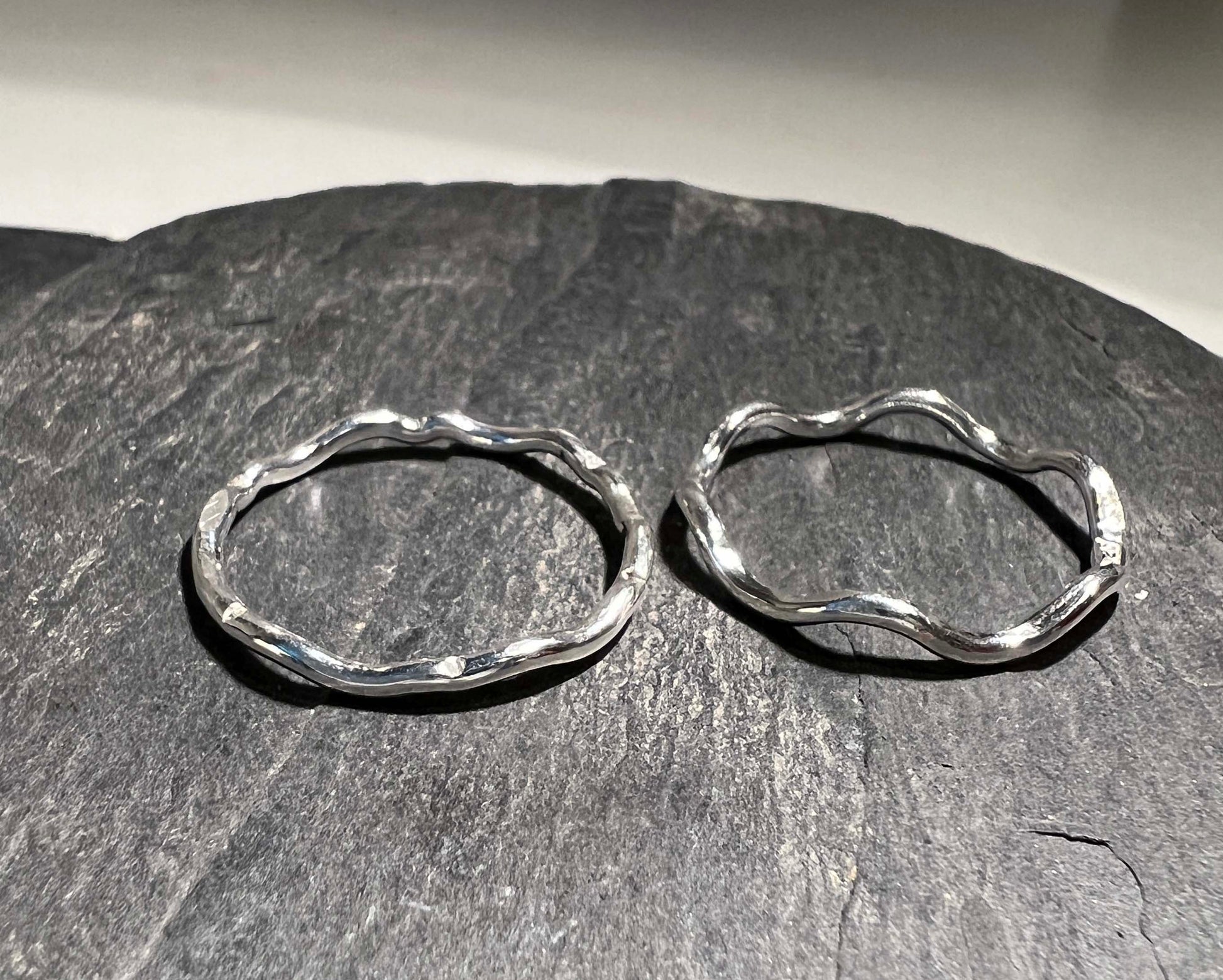 Tunna silverringar Waves