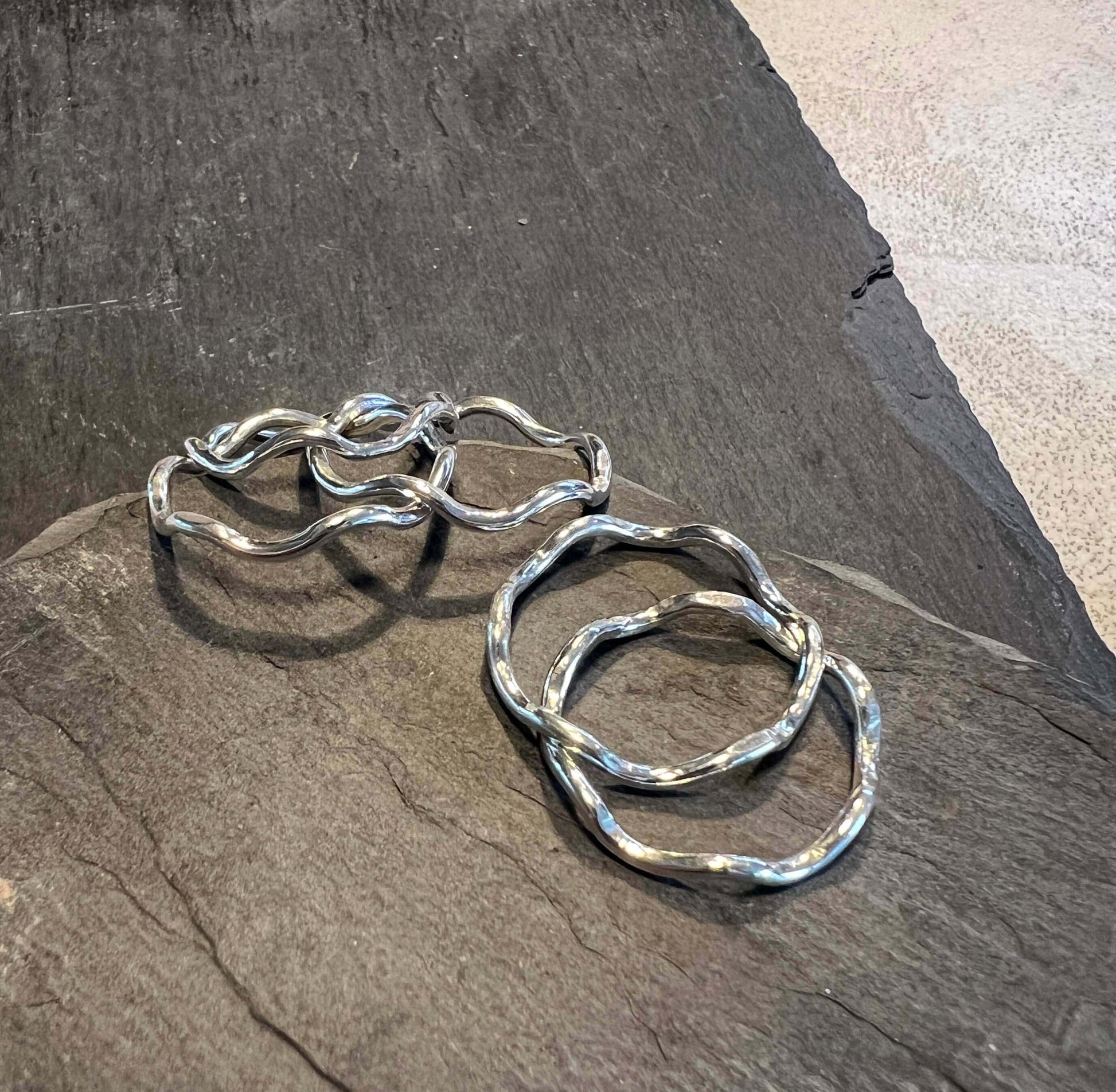 Tunn silverring Waves 1