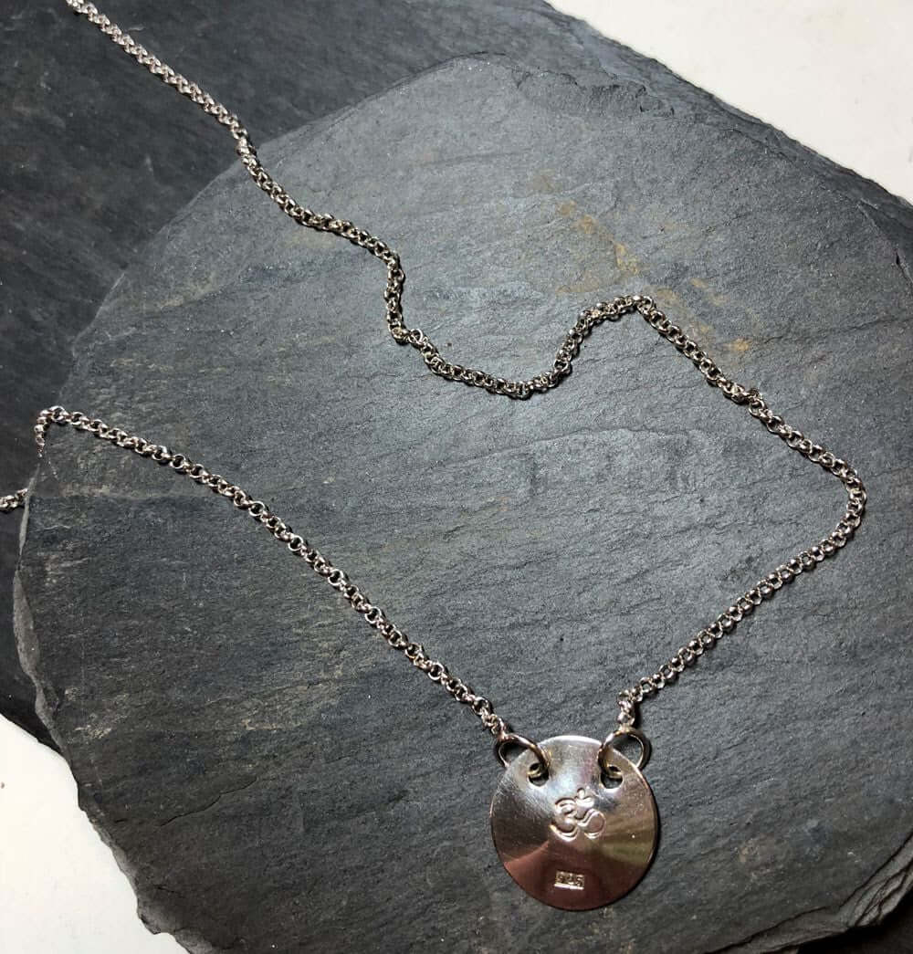 Silverhalsband Yoga