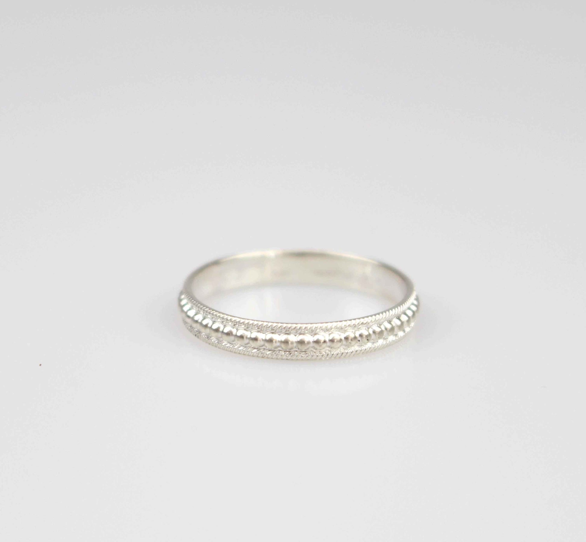 Silverring Tone